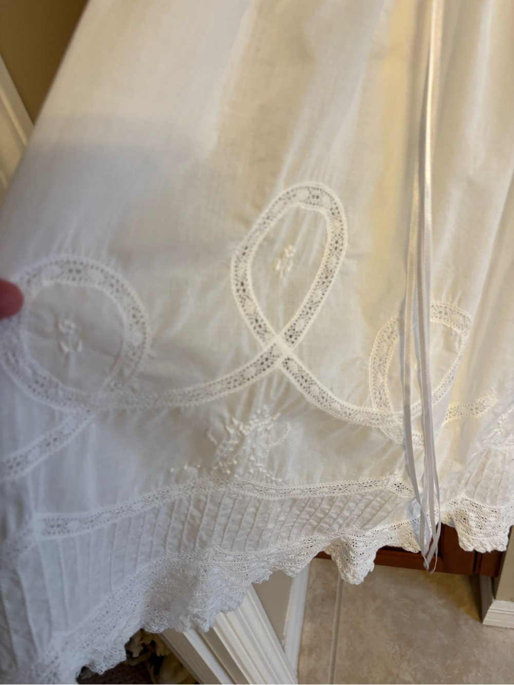 Christening gown - Picture 6 of 12